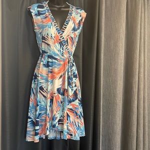 Bcbmaxazria floral print wrap around dress